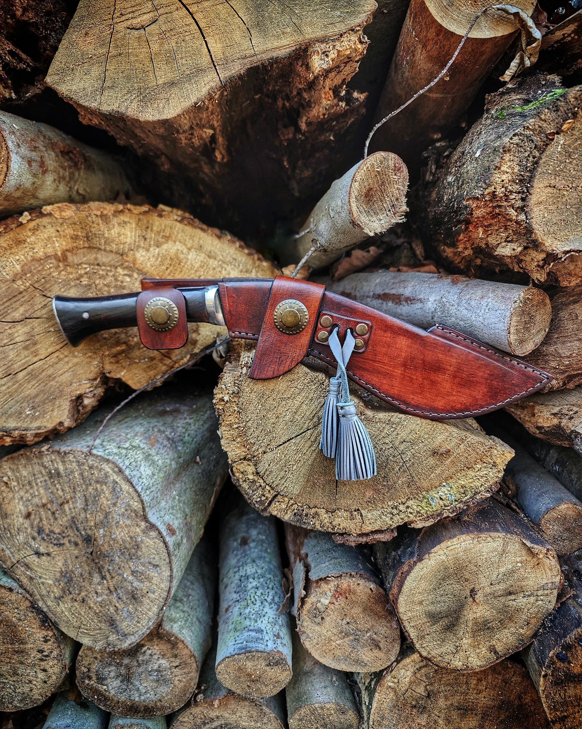Hand-Forged Nepal Kukri – Genuine Leather Sheath, Traditional Design, Durable &amp; Ready for Adventure