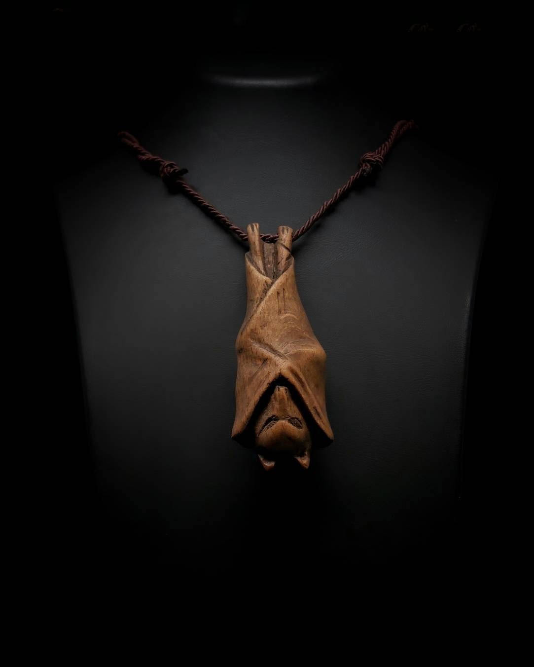 Lucky Dracula Bat Necklace Wooden Reversed-Hanging Dracula Bat Necklaces Pendant