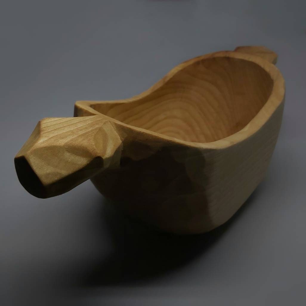 Wooden Bowls with Hand-Carved Unique Designs to Add Natural Beauty to Your Home Decor