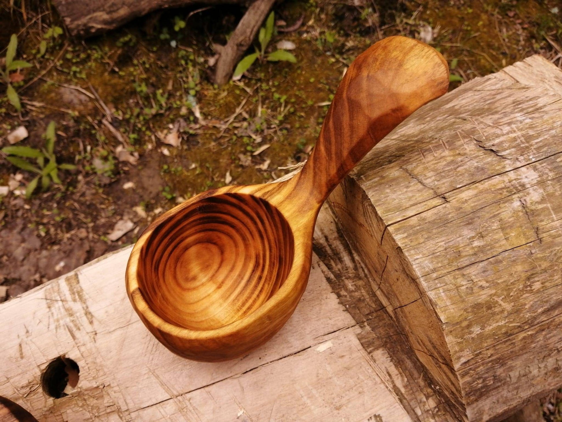 Handcrafted Nordic-Inspired Kuksa Cups with Historical Significance