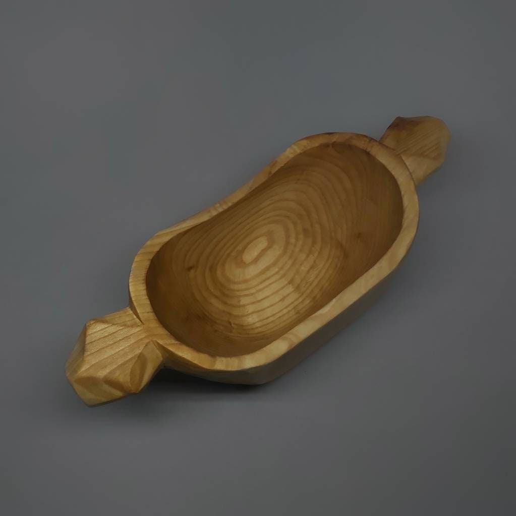 Wooden Bowls with Hand-Carved Unique Designs to Add Natural Beauty to Your Home Decor