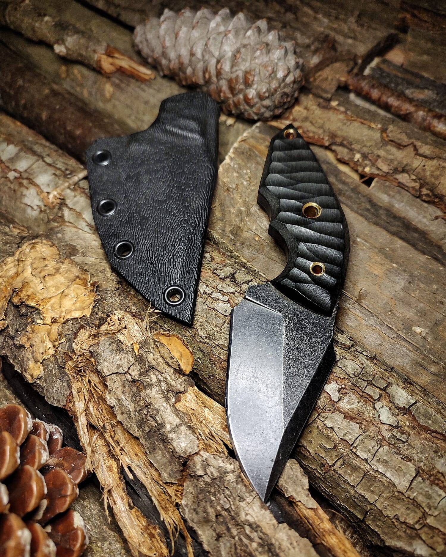 Handmade EDC Neck Knife with Carbon Steel Blade and Kydex Sheath