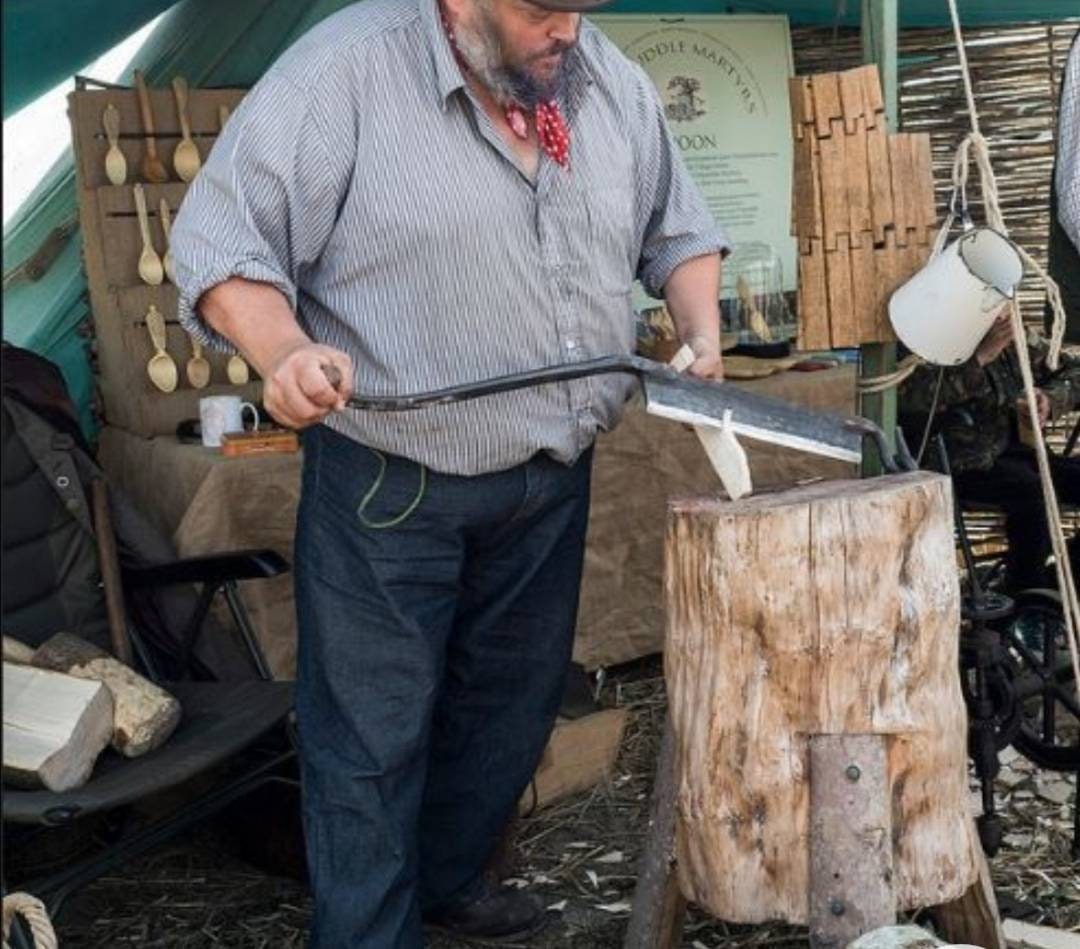 Wood carving tool forged bushcraft set creating complicated shapes by hand stock knife