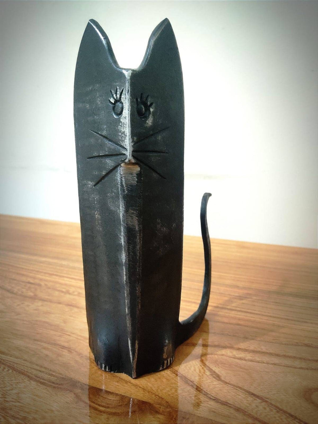 Cat of Iron: Unique Memories Shaped by Artistic Forging Blacksmith Art