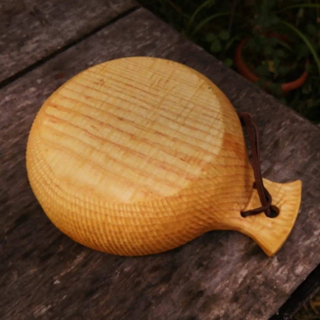 Rustic Charm Meets Durability: Handcrafted Wooden Bowl for Camping and Bushcraft