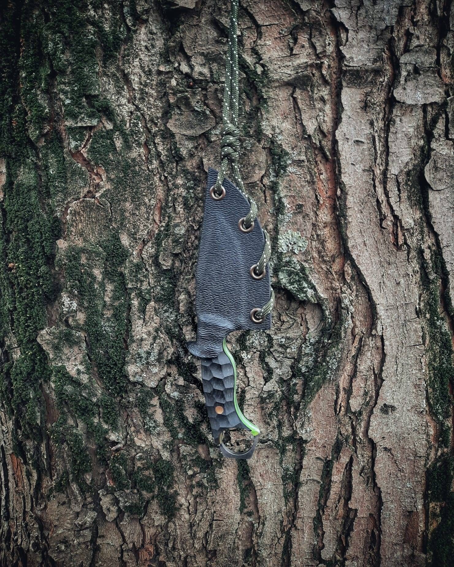 Stainless N690 steel tactical neck knife with kydex sheath