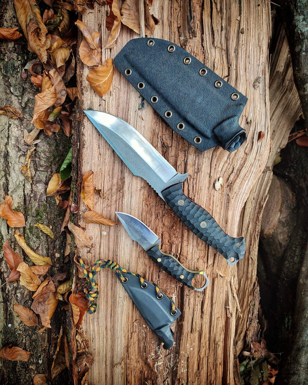 hand forge carboon steel tactical hunting custom knife with kydex sheath