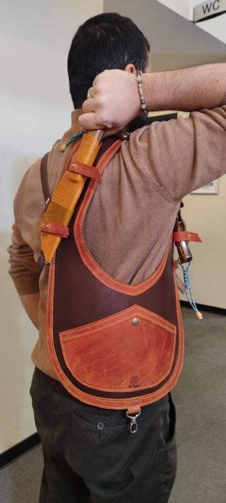wearable survival vest This vest will provide you many conveniences in nature.