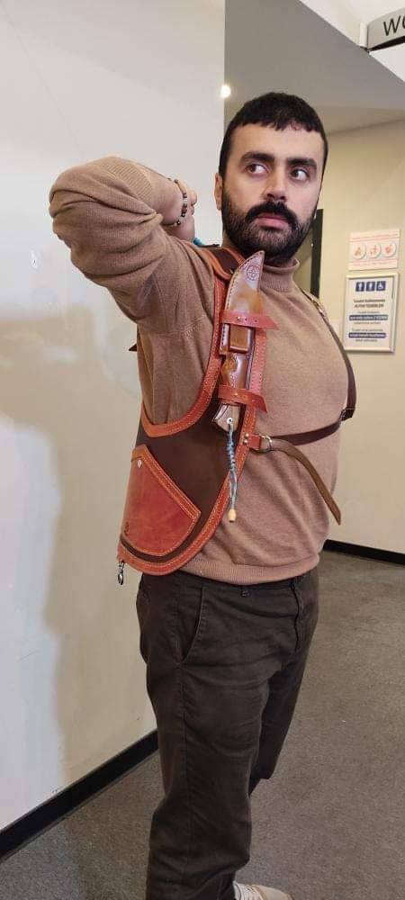 wearable survival vest This vest will provide you many conveniences in nature.
