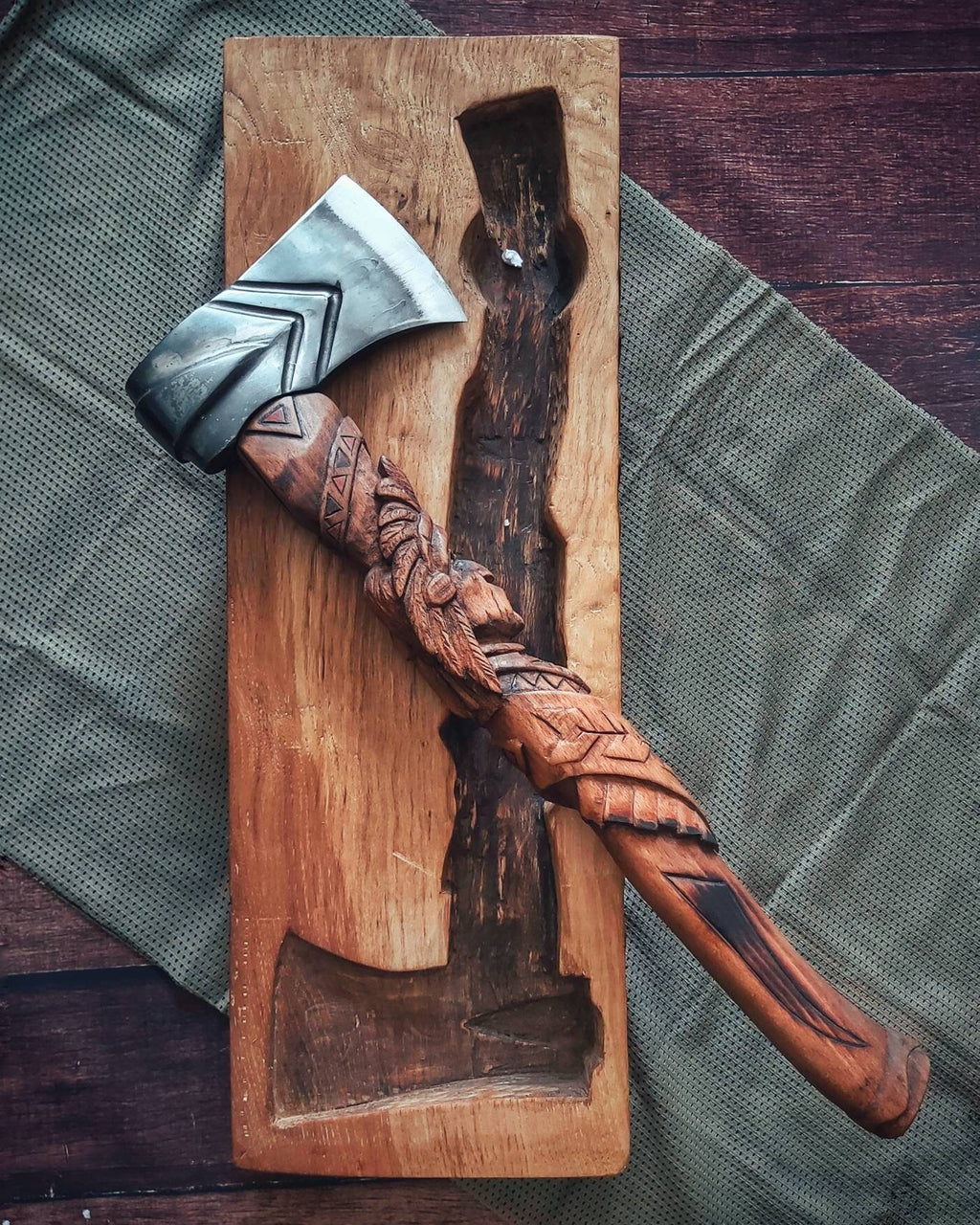 Custom axe