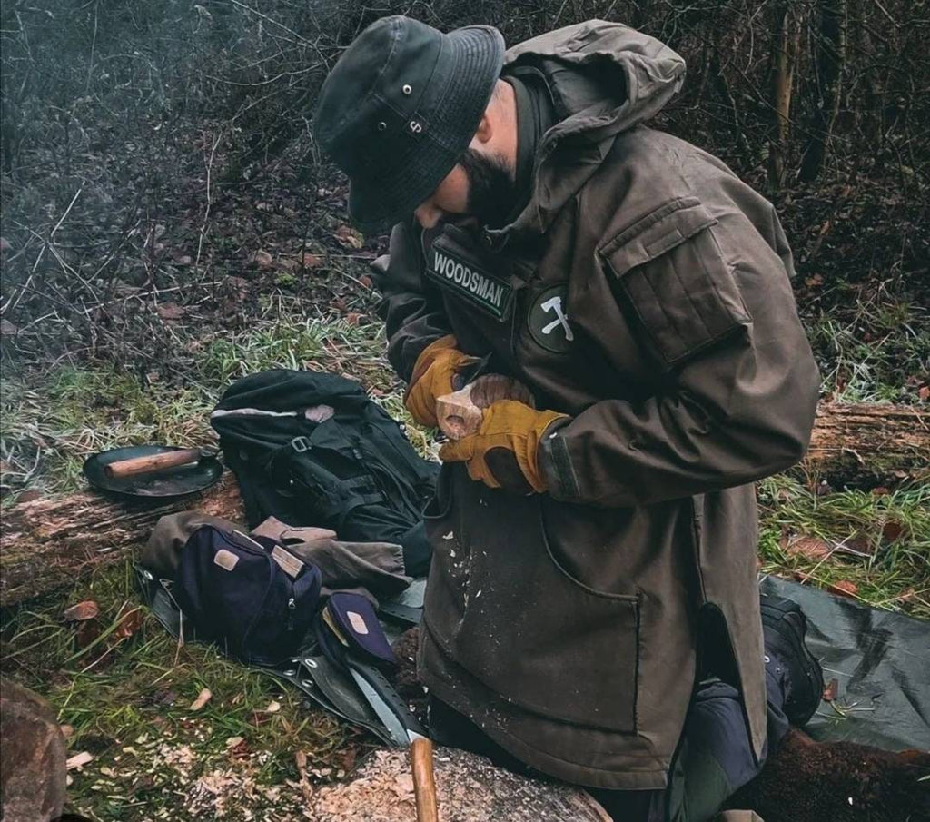 Bushcraft anorak wind stopper real outdoor clothe you dont feel the cool man wear uniquie style outdoor fashion it is also usefull for man