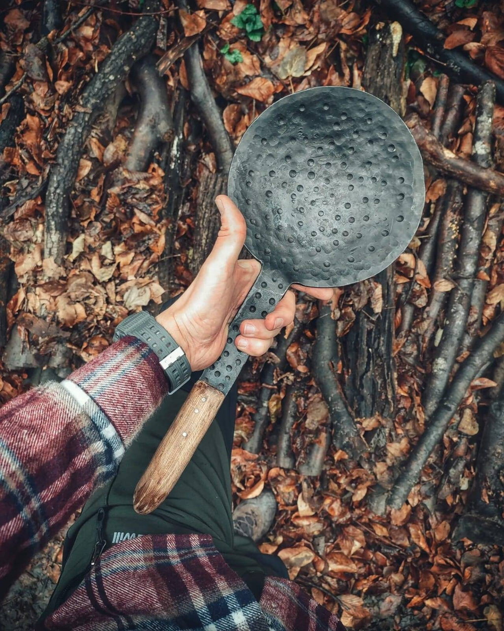bushcraft Handmade blacksmith forged pan