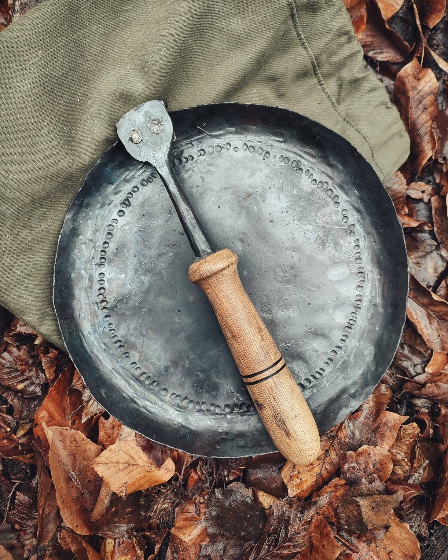Bushcraft primitive hand forge camp pan
