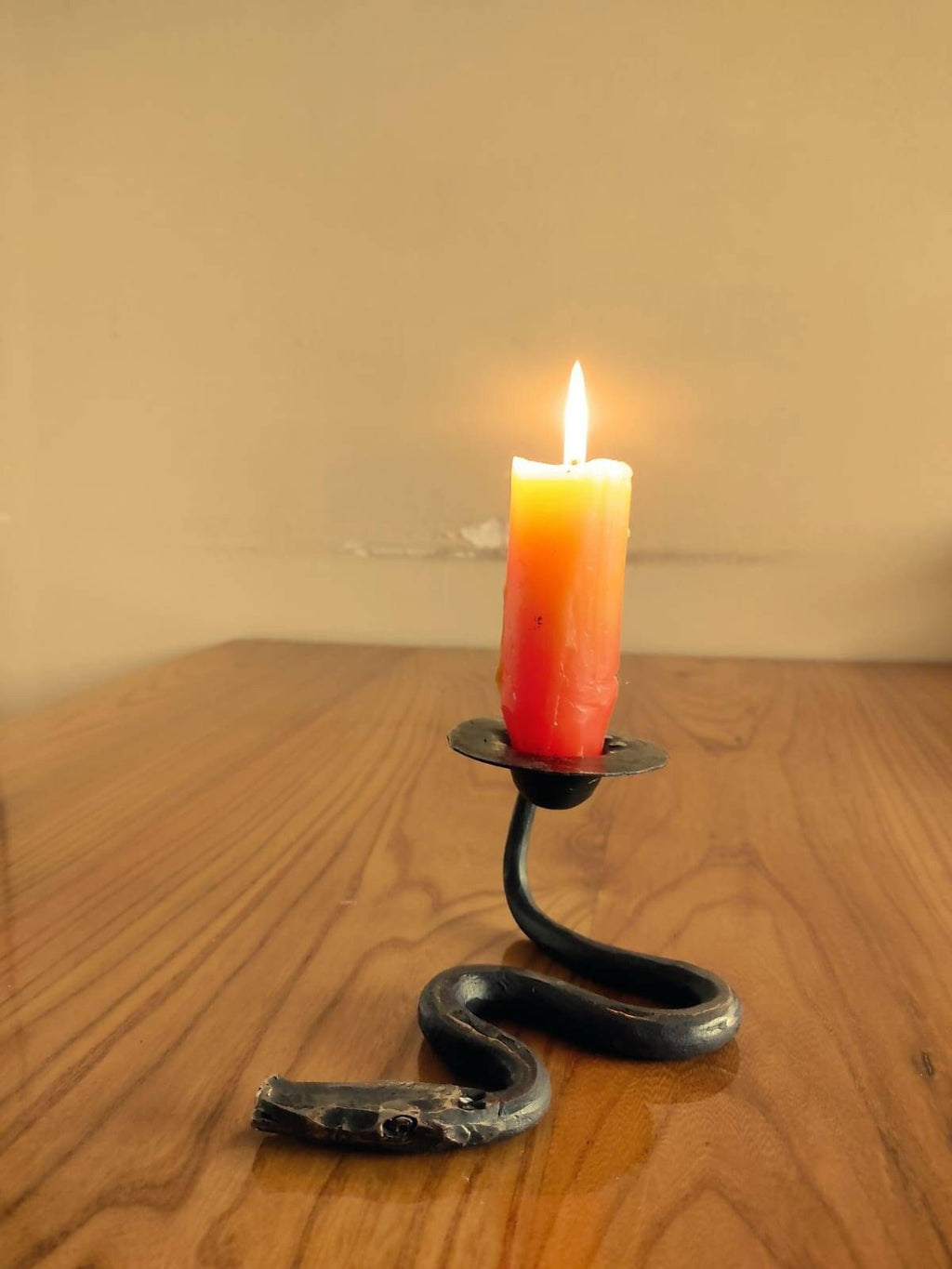 Blacksmith hand forged hadmade carbon steel snake candle holder