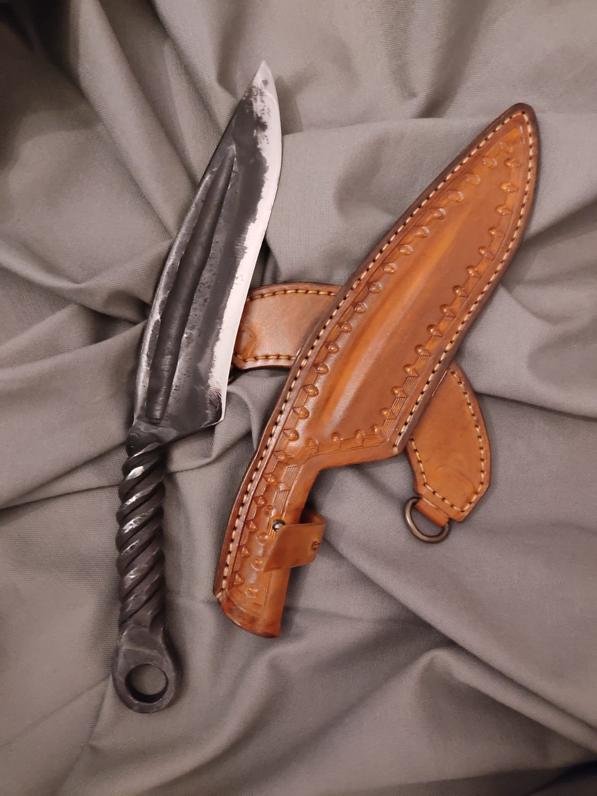 Handmade carbon steel survival knife with Back Sling and Leather Sheath