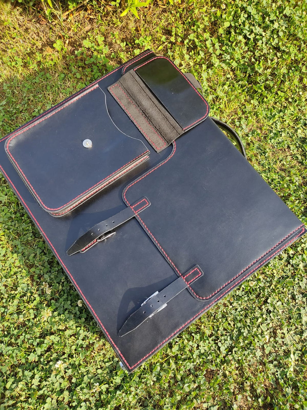 Magnificent Woodcarving Set and Leather Bag: Endless Solution for All Your Carving Needs