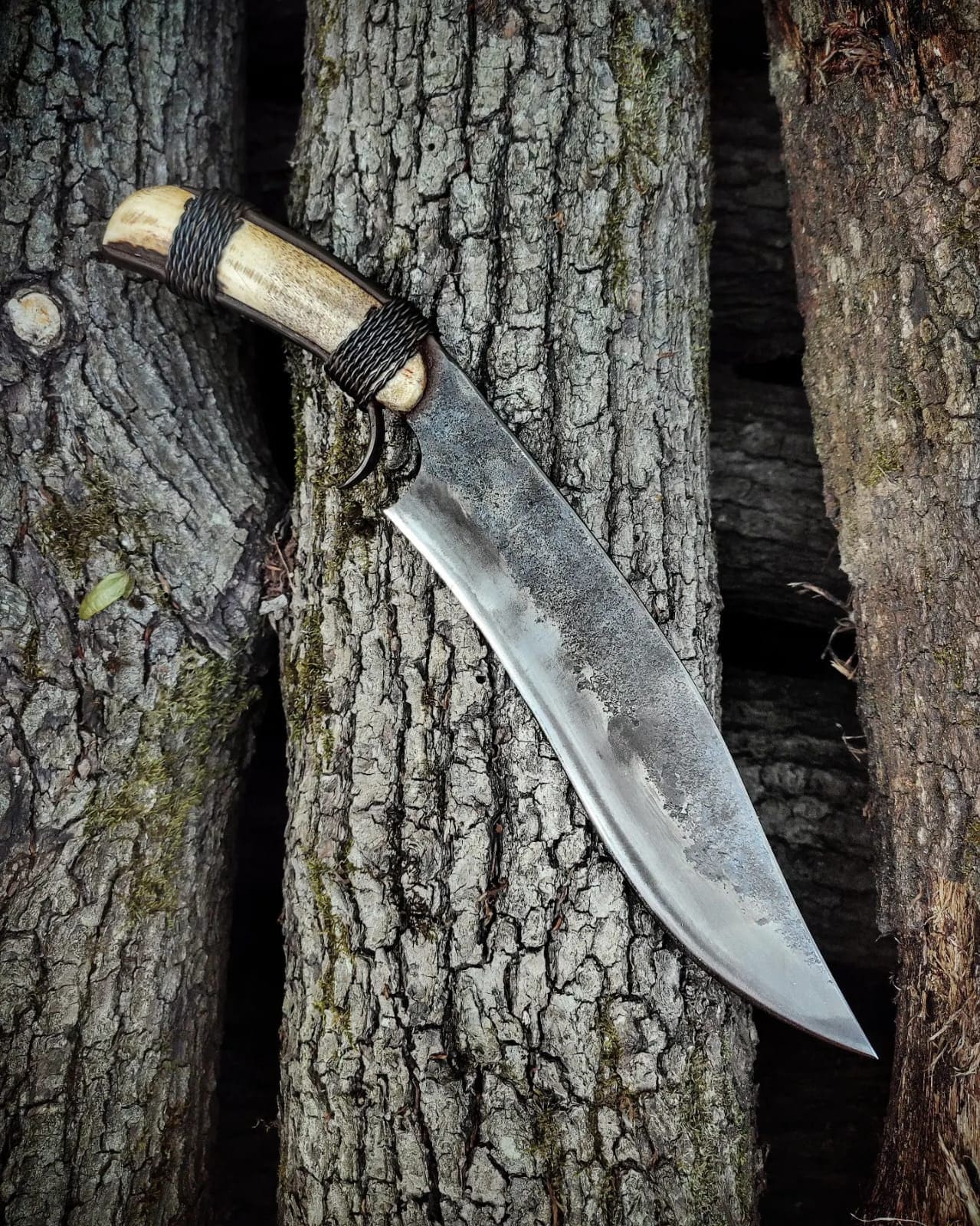 Custom handmade hand forged blacksmith artisan primitive knife with leather sheath bushcraft knife blacksmith art