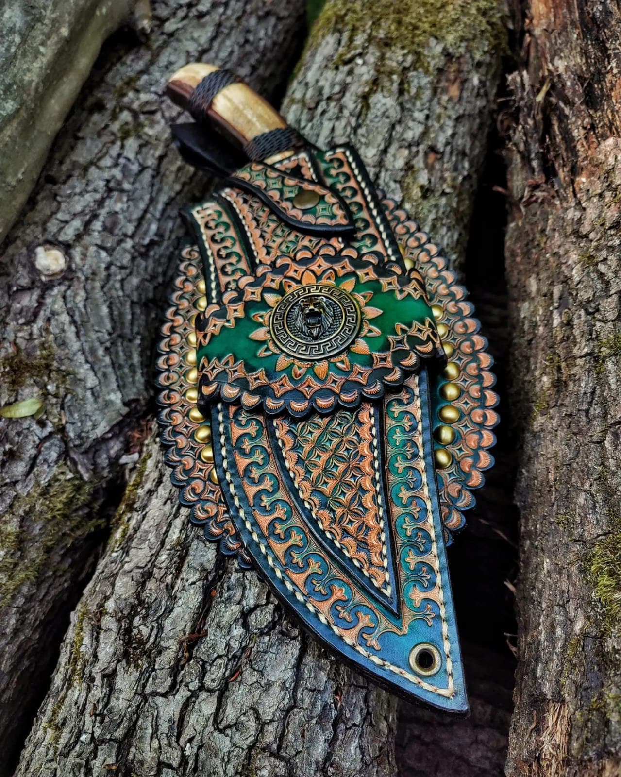 Custom handmade hand forged blacksmith artisan primitive knife with leather sheath bushcraft knife blacksmith art