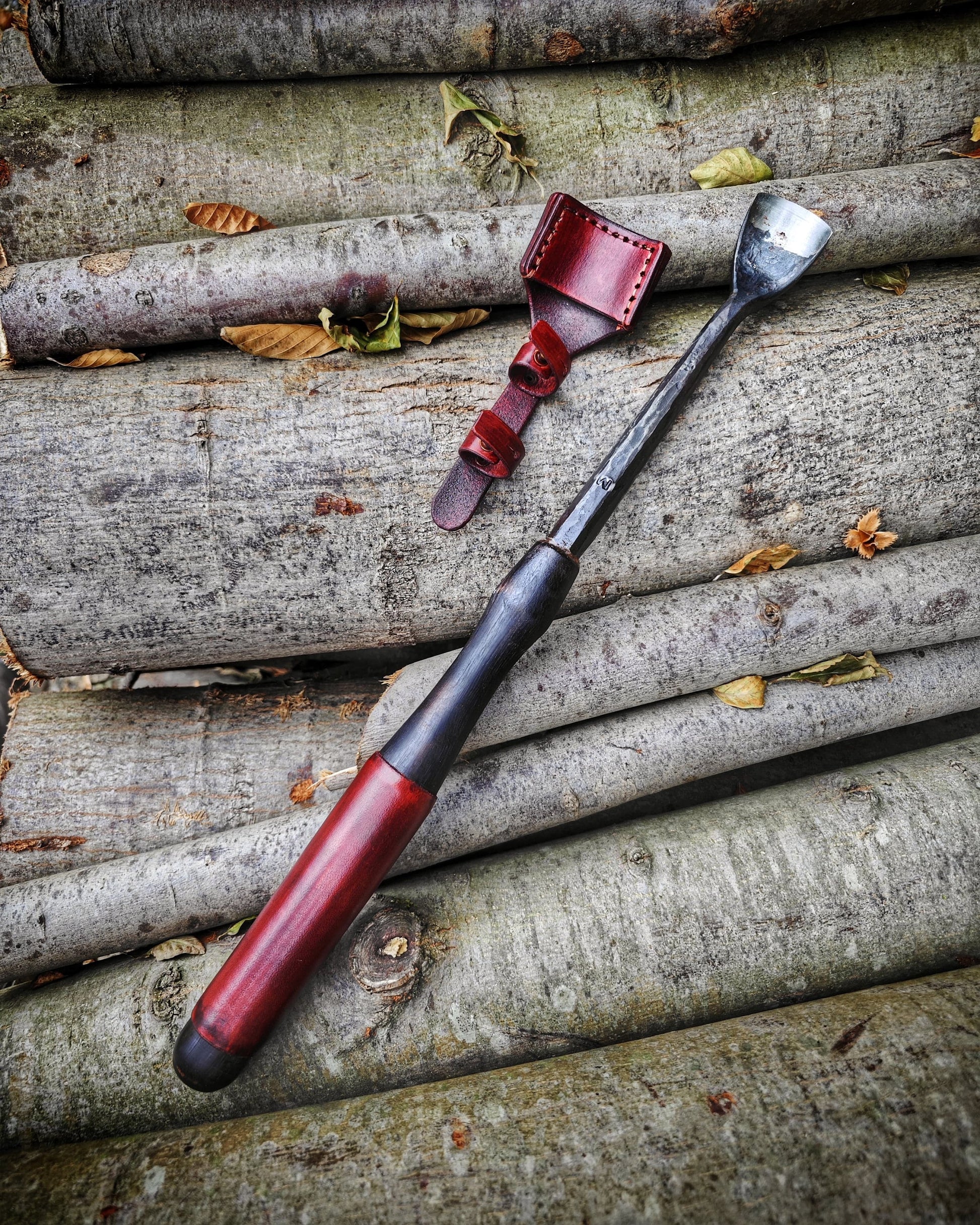 Fusing Power and Elegance: Craft Extraordinary Wooden Pieces with the Large Carving Spoon Gouge