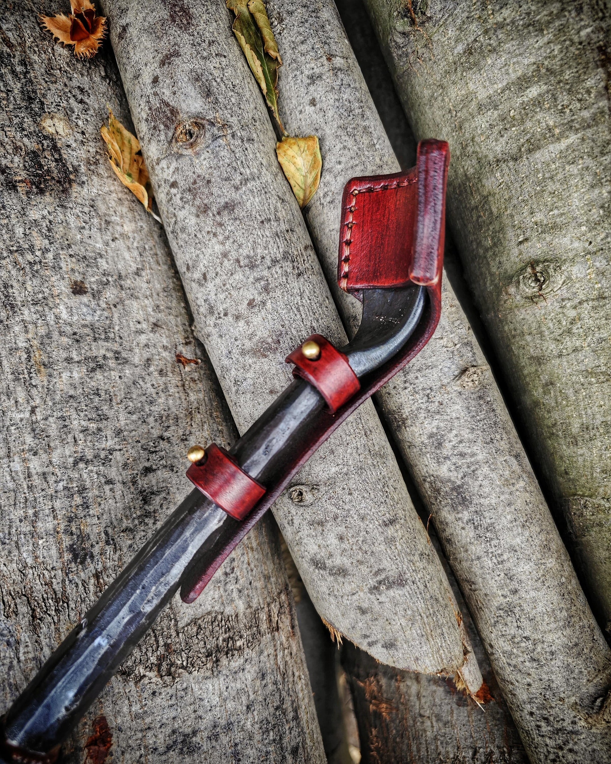 Fusing Power and Elegance: Craft Extraordinary Wooden Pieces with the Large Carving Spoon Gouge