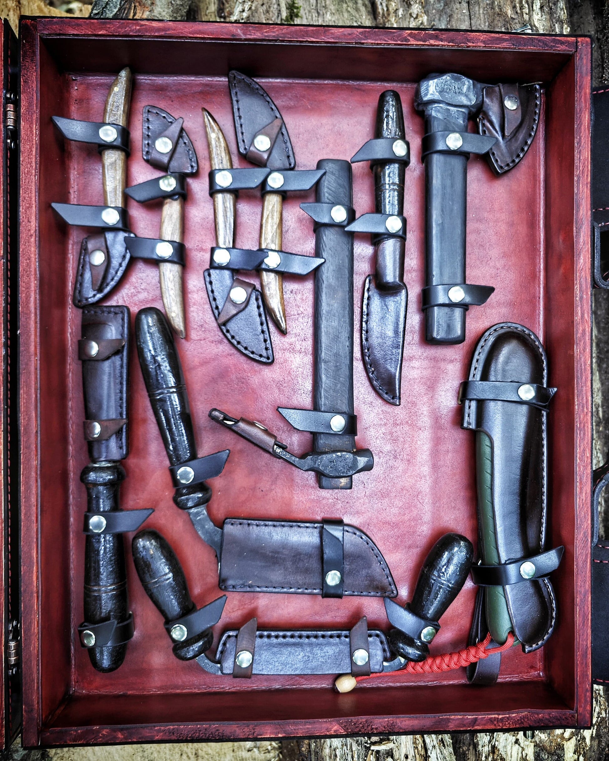Masterpiece Woodcarving Set with Premium Leather Bag: The Ultimate Tool for Every Creative Carver