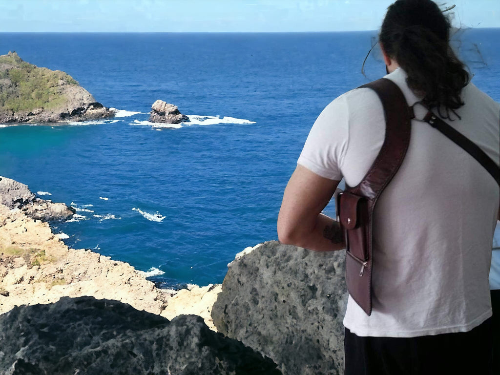 One-Sided Real Leather Vest Enriched with Pockets: A Unique Fashion Piece