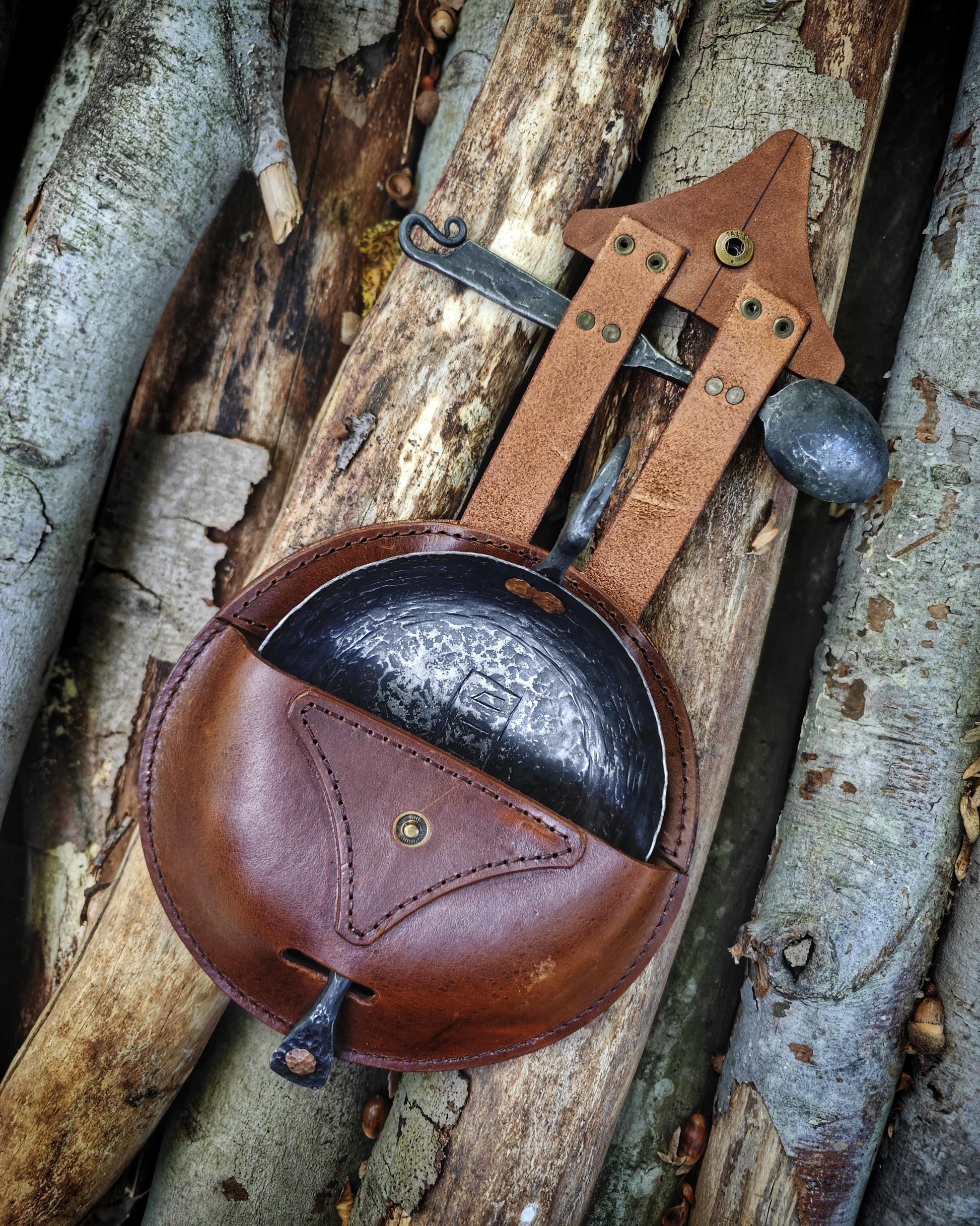 The Spirit of the Middle Ages: Viking-Inspired Pan and Iron Spoon Set with Handcrafted Leather Bag Bushcraft Camping Primitive life
