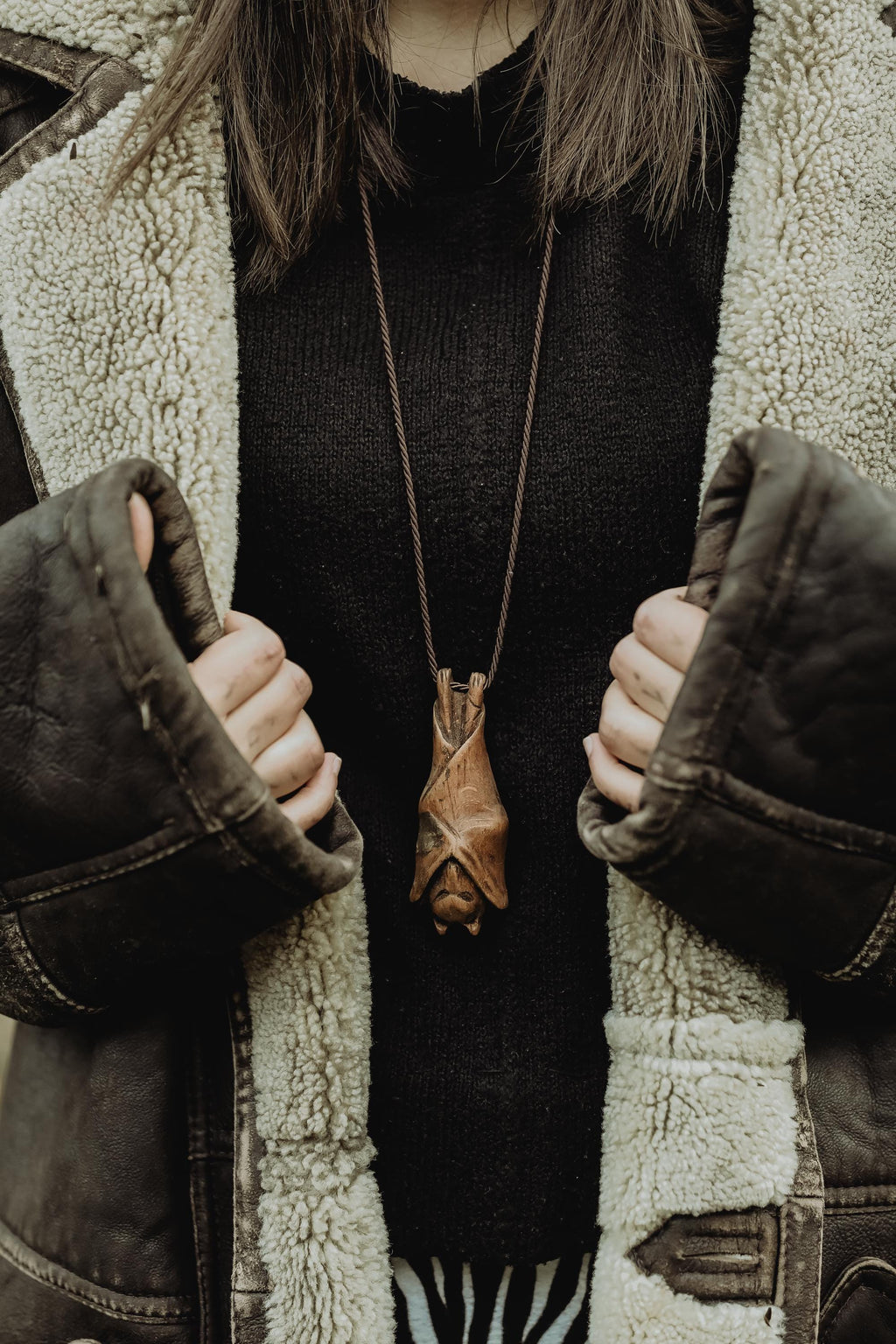 Lucky Dracula Bat Necklace Wooden Reversed-Hanging Dracula Bat Necklaces Pendant