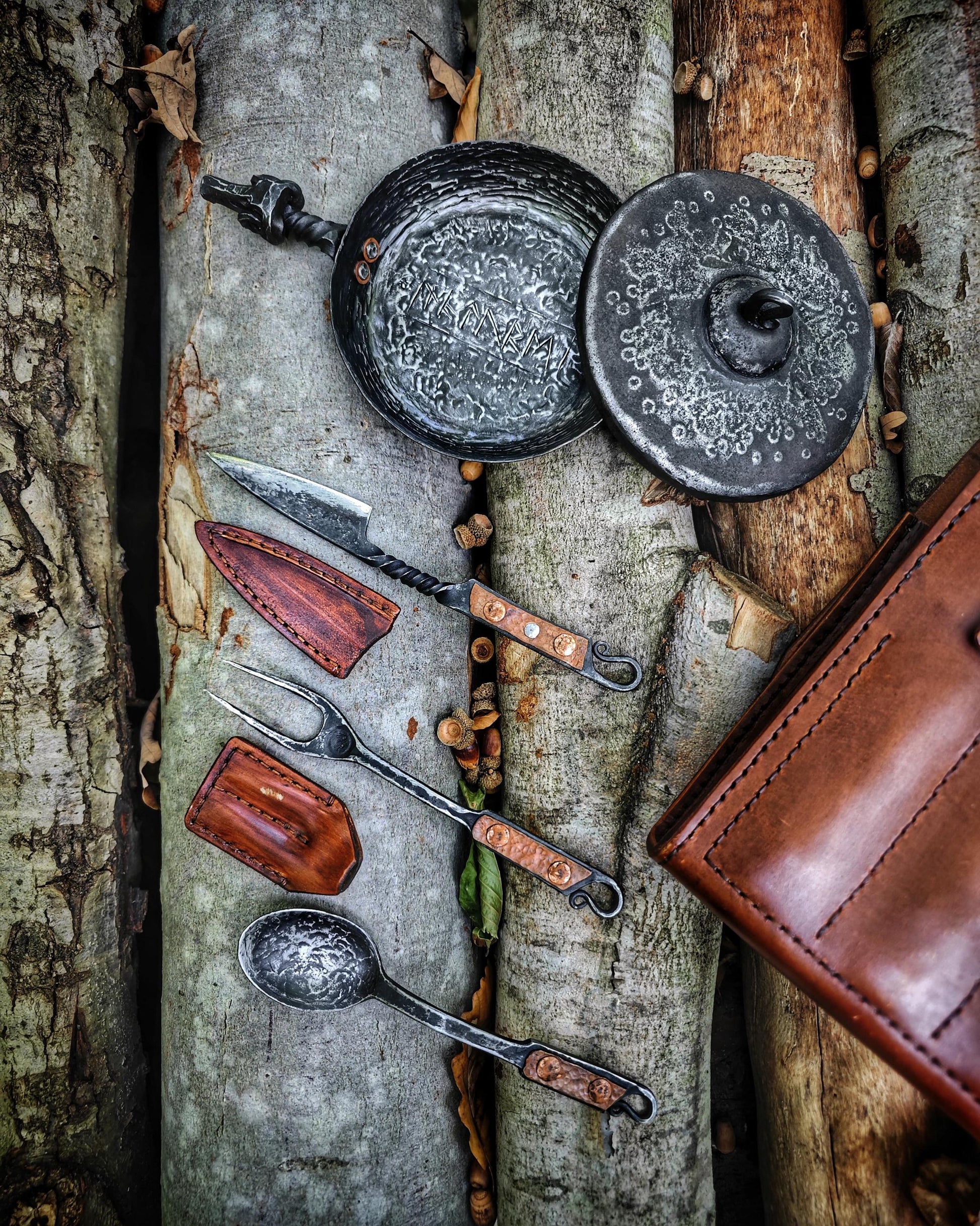 Bushcraft primitive hand forge Viking camp set with genuie leather bag