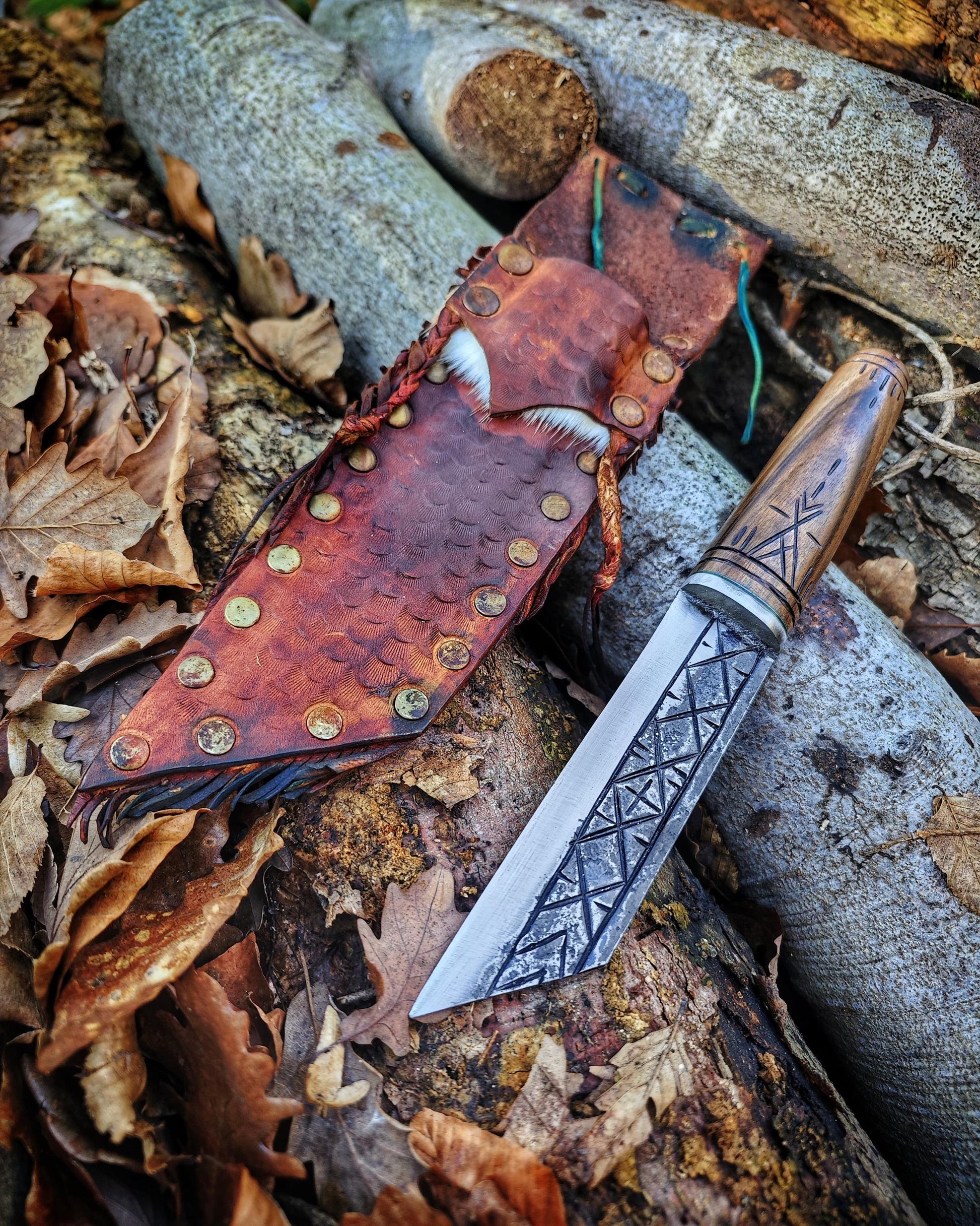 Legendary Viking Spirit Forged in Traditional Craftsmanship: Unique Handmade Knives with Artistic Leather Sheaths