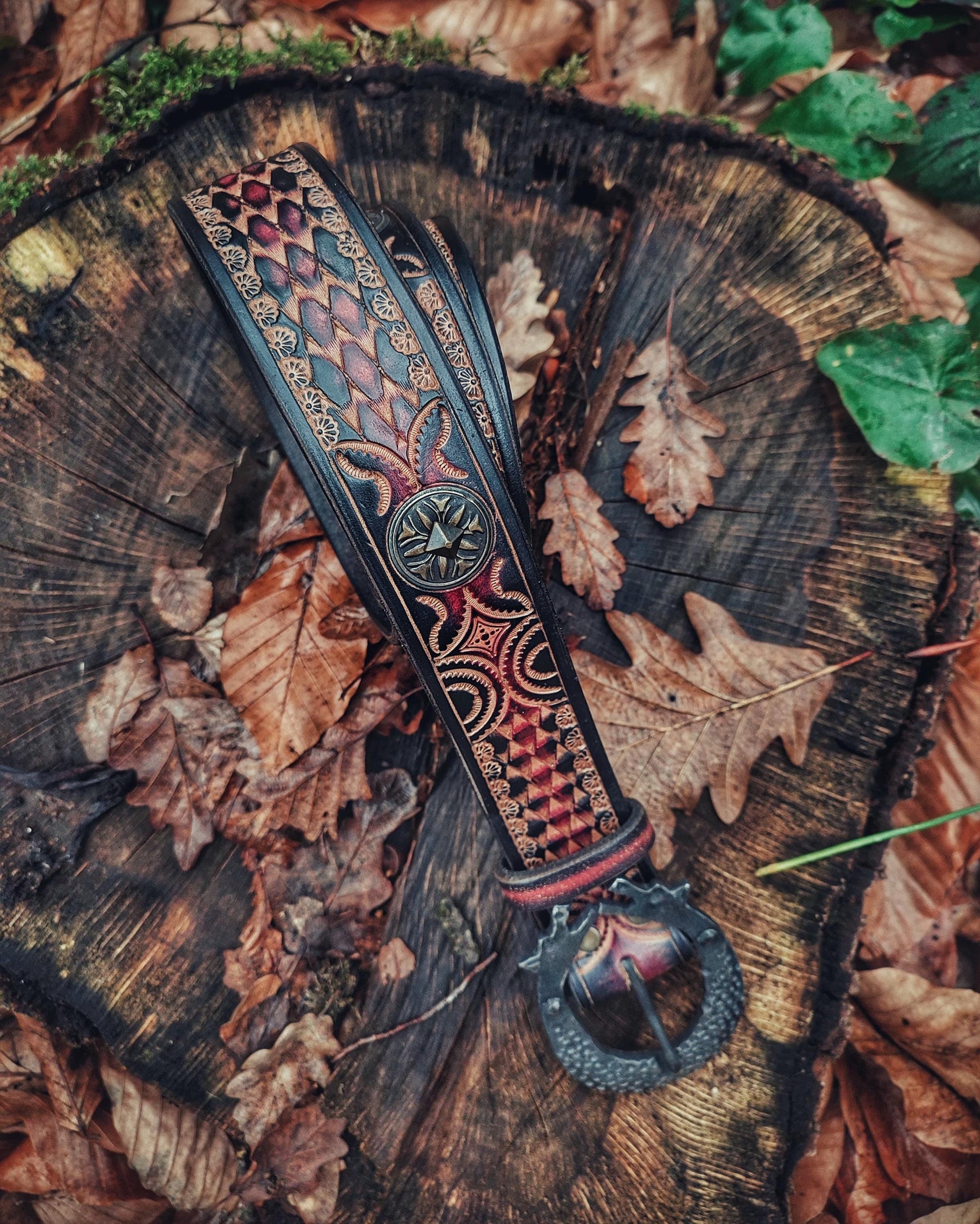 Unique Handmade Leather Belt: Twin Dragon Elegance with Blacksmith-Forged Buckle