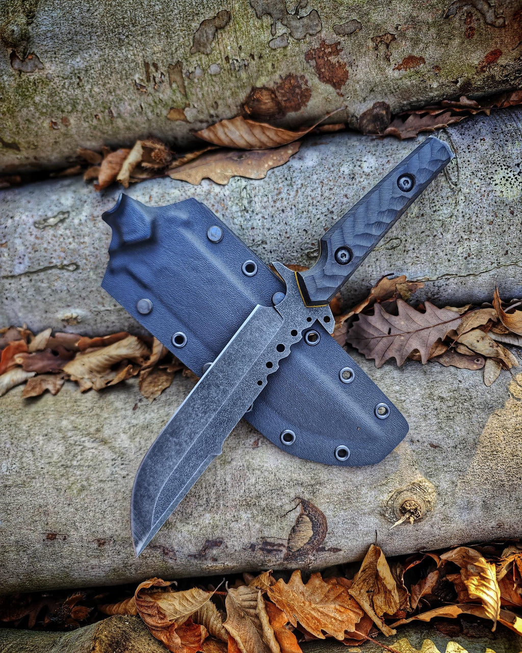 tactical handmade blacksmith knife perfect for handmade knife lovers