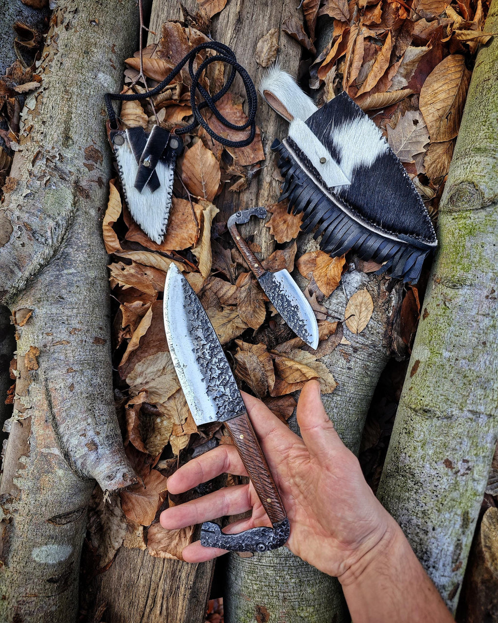 Spirit of Wild Horses Traces of Freedom and Nobility Wild horses Artisan craftsmanship Forged knives Neck knife Traditional forgin