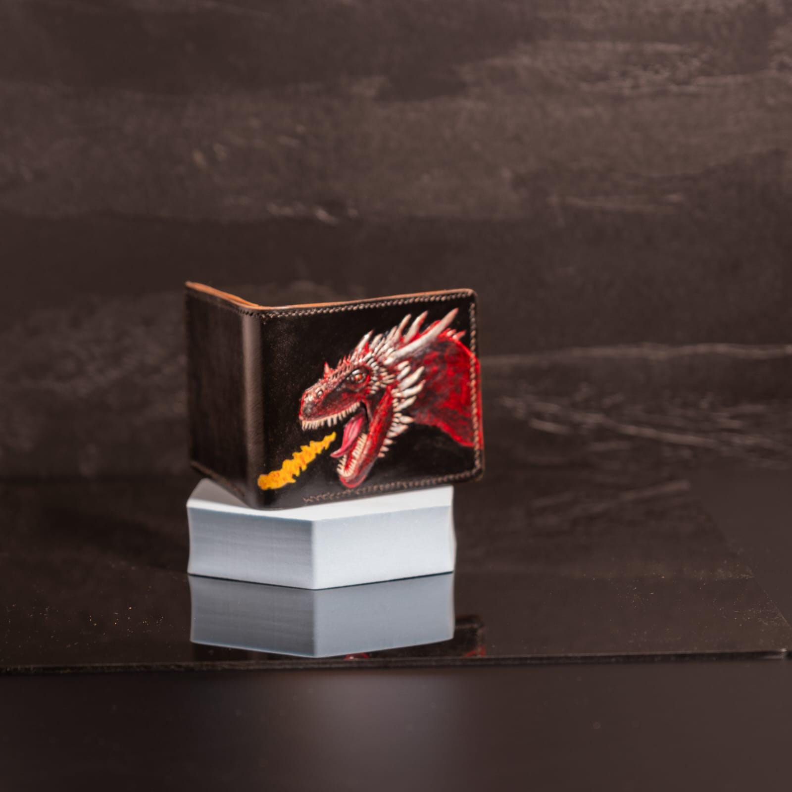 Handcrafted genuine leather wallet: Embossed dragon design, custom-made for you, embodying courage and bringing good fortune