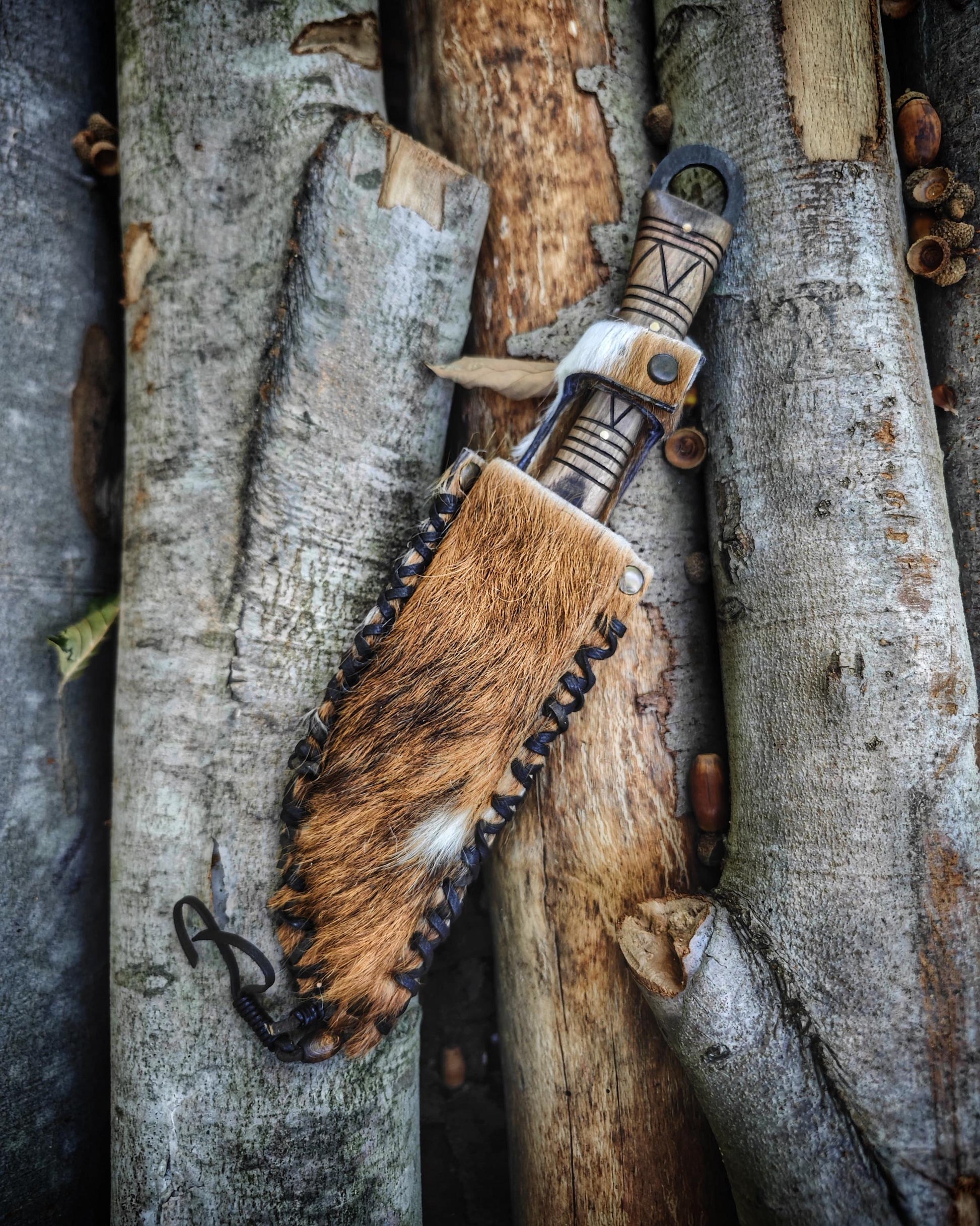 Viking style primitive blacksmith carbon steel handmade custom knife with natural genuie leather sheath.