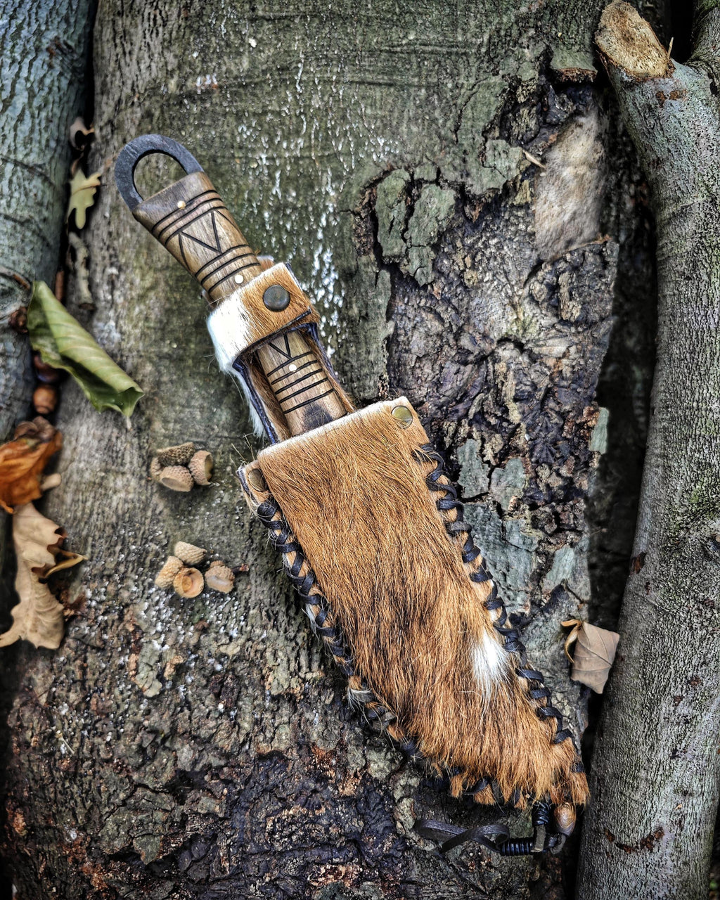 Viking style primitive blacksmith carbon steel handmade custom knife with natural genuie leather sheath.