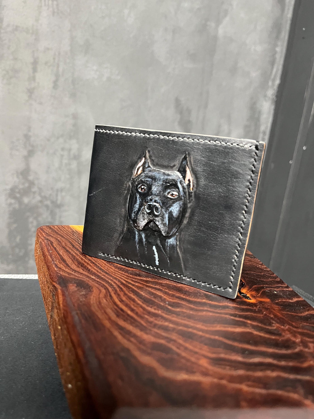 Handmade Genuine Leather Wallet with Pitbull Embossing – Rugged Style for Dog Lovers